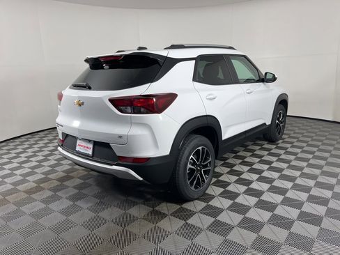 New 2026 Chevrolet TrailBlazer LT image 13
