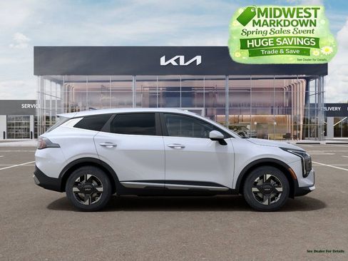 New 2026 Kia Sportage LX FWD image 7