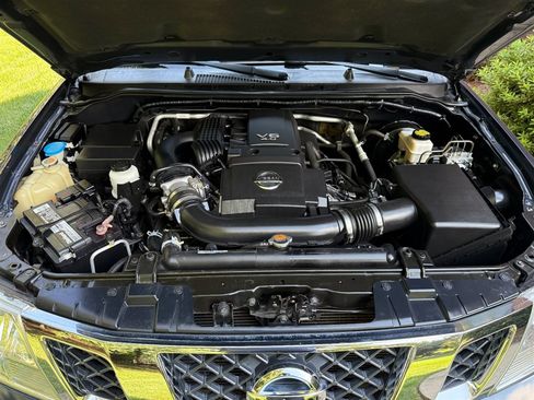 Used 2019 Nissan Frontier SL AWD/4WD image 65