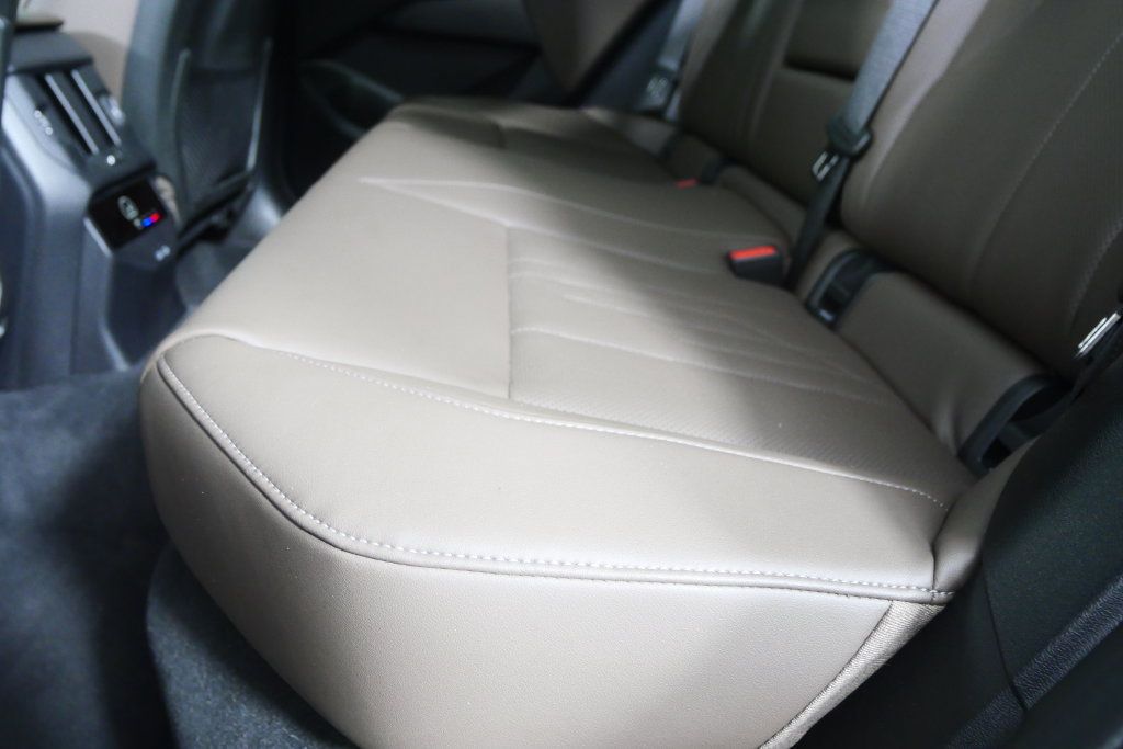 Used 2025 BMW X3 xDrive30i AWD/4WD image 15