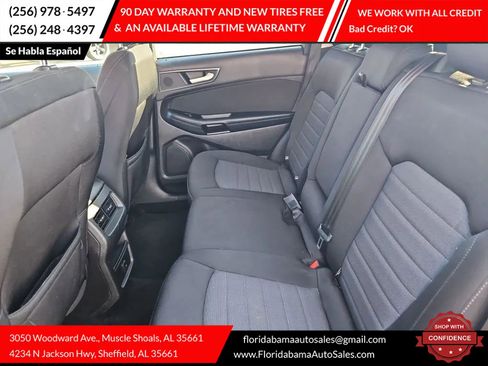 Used 2018 Ford Edge SE image 10