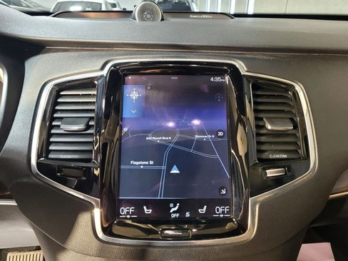 Used 2016 Volvo XC90 T6 Momentum w/ Momentum Plus Package image 36
