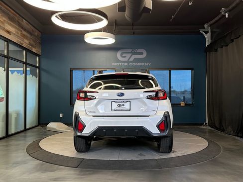 Used 2024 Subaru Crosstrek 2.5i Limited w/ Crosstrek Mirror Package AWD/4WD image 4