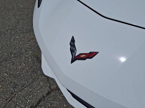 Used 2018 Chevrolet Corvette Stingray Coupe RWD image 35