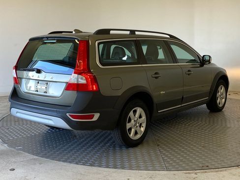 Used 2011 Volvo XC70 3.2 image 8