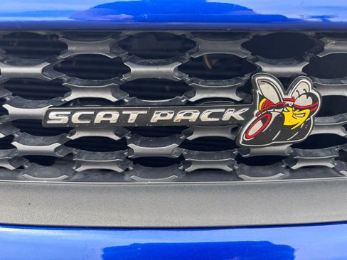 Used 2022 Dodge Charger Scat Pack w/ Harman/Kardon Audio Group image 10