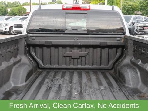 Used 2025 Chevrolet Colorado Z71 w/ Z71 Convenience Package 2 AWD/4WD image 9