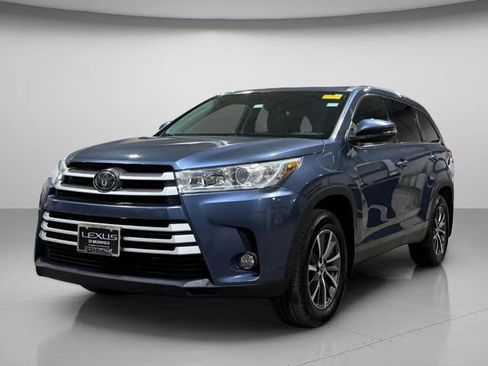 Used 2019 Toyota Highlander XLE AWD/4WD image 8