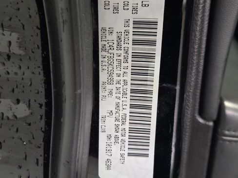 Used 2019 Jeep Grand Cherokee Limited image 27