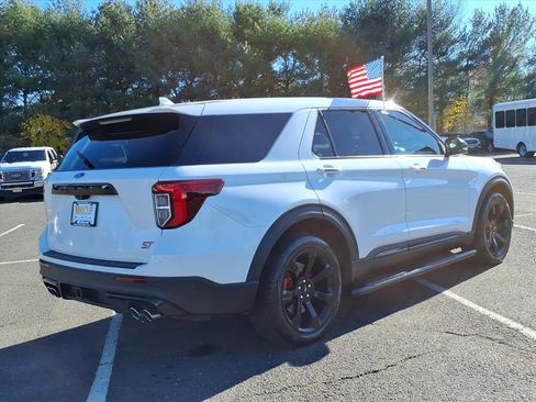 Certified 2022 Ford Explorer ST w/ Equipment Group 401A image 7