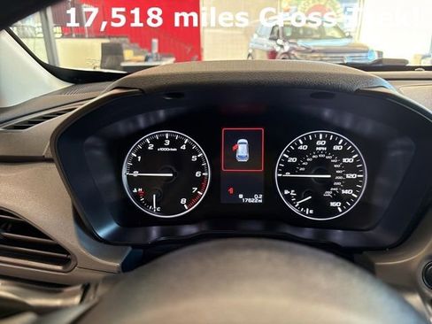 Used 2024 Subaru Crosstrek 2.0i Premium image 6