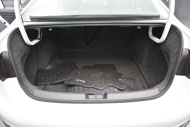 Certified 2026 Volkswagen Jetta Sport FWD image 27