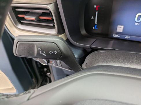 New 2025 Ford Maverick Lariat image 32