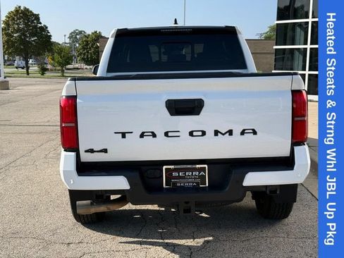 Used 2024 Toyota Tacoma SR5 AWD/4WD image 4