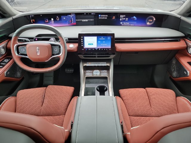 Used 2024 Lincoln Nautilus Black Label AWD/4WD image 26