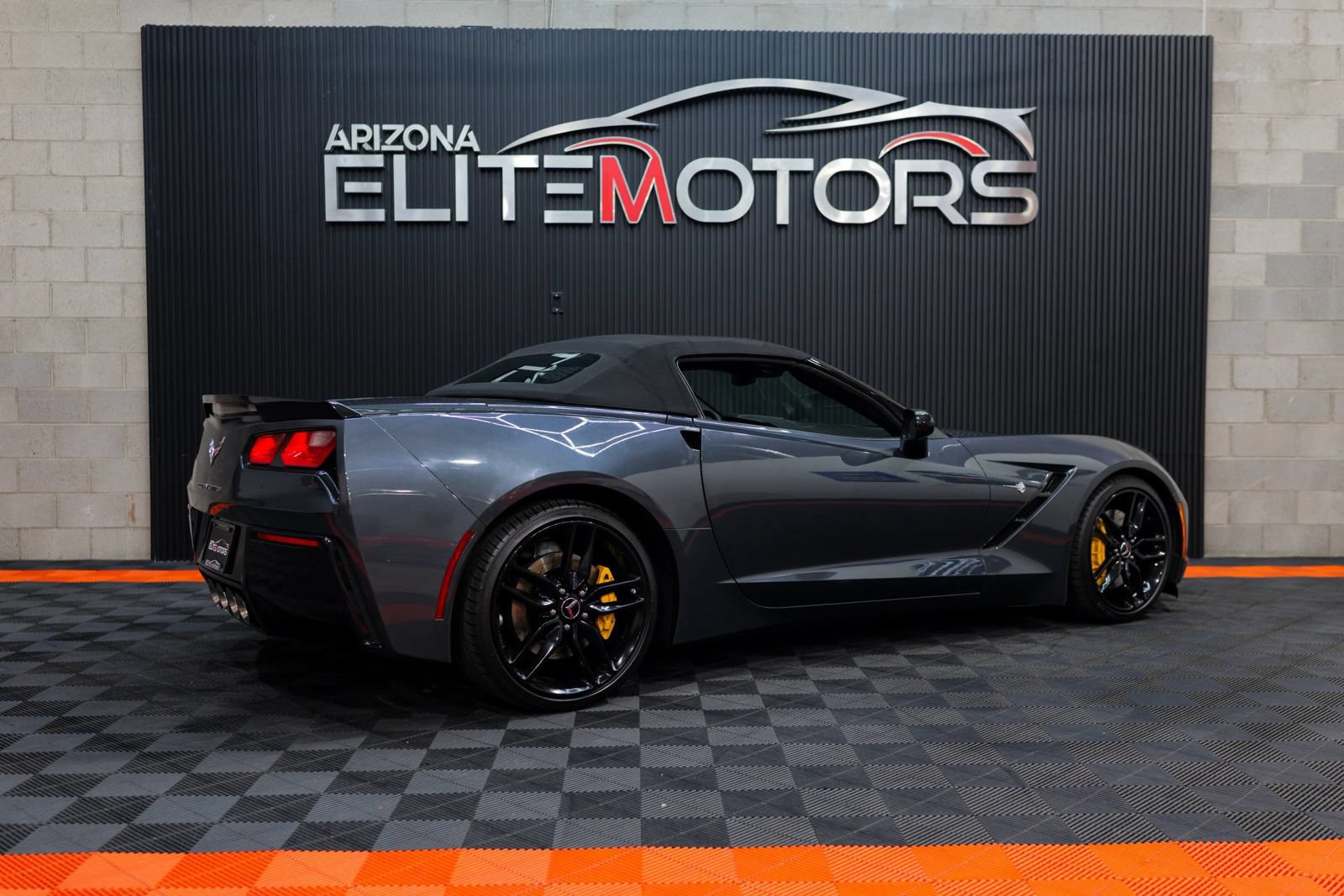 Used 2014 Chevrolet Corvette Stingray Convertible w/ 3LT Preferred Equipment Group RWD image 28