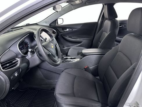 Used 2025 Chevrolet Malibu LT FWD image 20