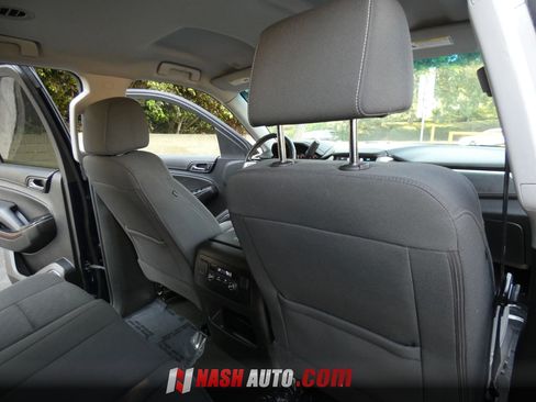Used 2018 GMC Yukon SLE w/ Convenience Package AWD/4WD image 38