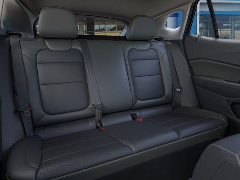 New 2026 Chevrolet Trax ACTIV FWD image 18