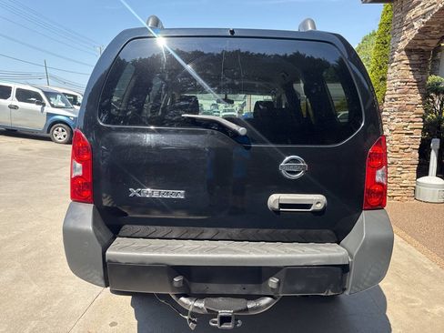 Used 2011 Nissan Xterra X AWD/4WD image 4