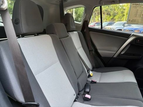 Used 2014 Toyota RAV4 LE FWD image 26
