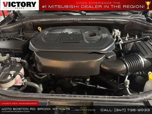 Used 2021 Jeep Grand Cherokee Laredo AWD/4WD image 32