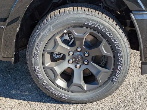 New 2026 RAM 1500 Big Horn AWD/4WD image 10
