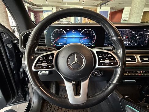 Used 2020 Mercedes-Benz GLS 580 4MATIC image 16