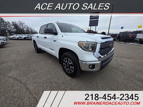 Used 2018 Toyota Tundra SR5 w/ TRD Off Road Package image 2