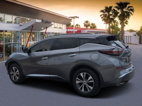 Used 2022 Nissan Murano SV FWD image 5