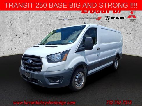 Used 2020 Ford Transit 250 Low Roof RWD image 3
