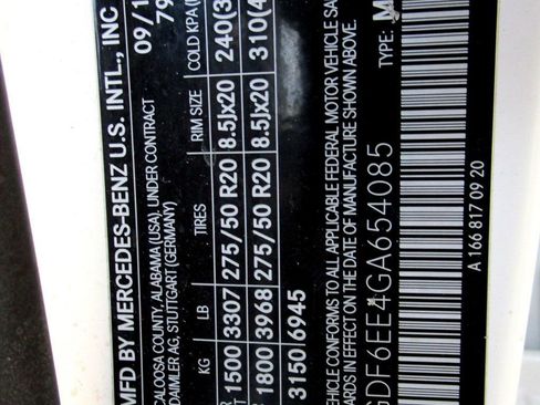 Used 2016 Mercedes-Benz GL 450 4MATIC 4dr GL 450 image 39