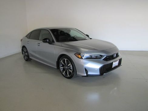 Certified 2025 Honda Civic Sport image 3