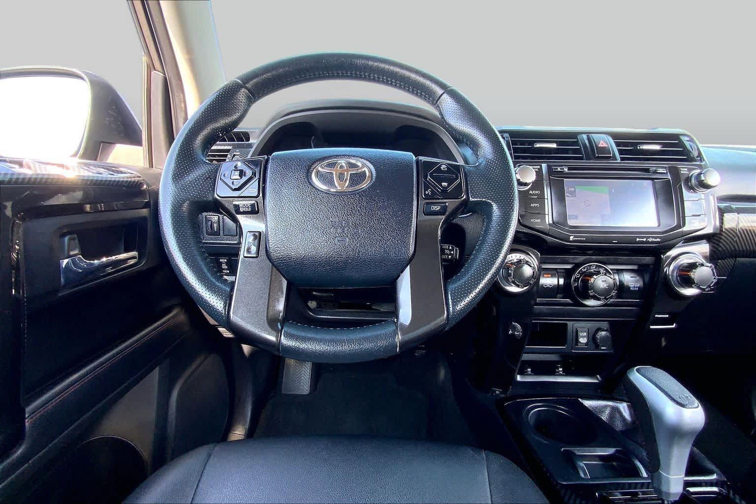 Used 2019 Toyota 4Runner TRD Off-Road Premium AWD/4WD image 6