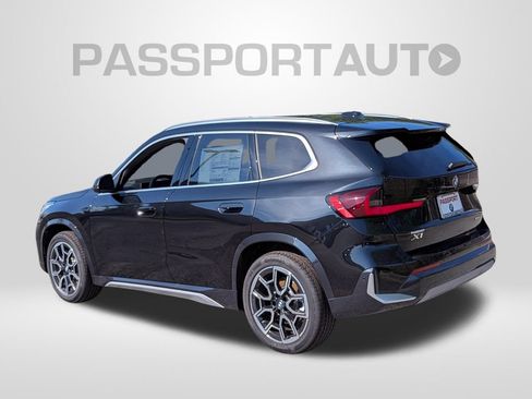 New 2026 BMW X1 xDrive28i w/ Technology Package AWD/4WD image 3
