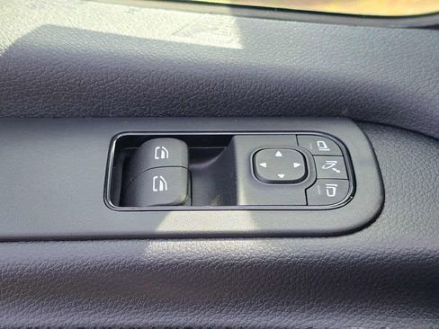 Used 2026 Mercedes-Benz Sprinter 2500 image 24