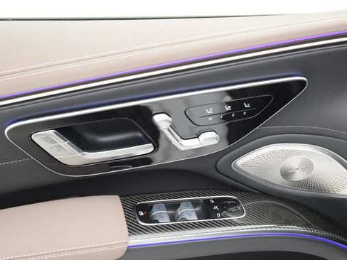 New 2025 Mercedes-Benz EQS AMG 4MATIC image 21