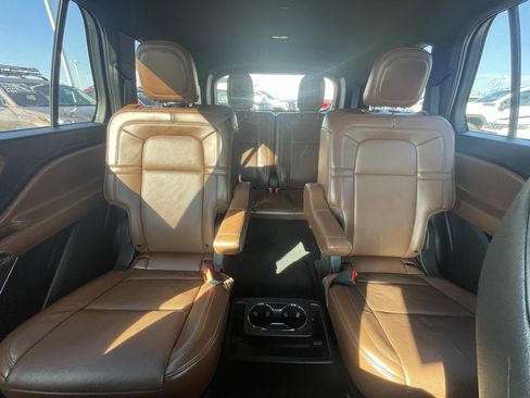 Used 2020 Lincoln Aviator Reserve w/ Elements Package Plus image 25
