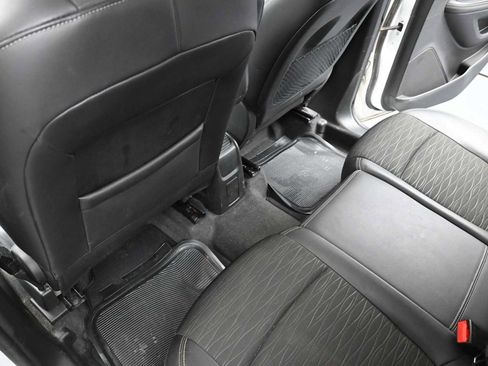 Used 2015 Buick Encore AWD image 20