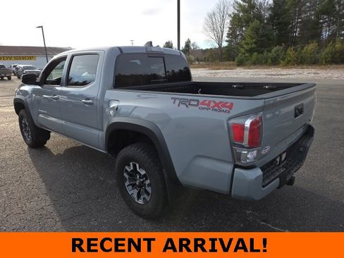 Used 2021 Toyota Tacoma TRD Off-Road image 23