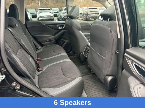 Used 2023 Subaru Forester Premium image 20