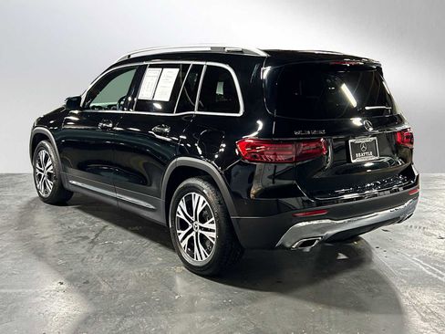 Used 2025 Mercedes-Benz GLB 250 4MATIC image 6