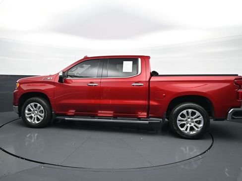 Used 2023 Chevrolet Silverado 1500 LTZ AWD/4WD image 4