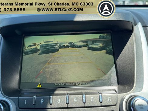 Used 2016 Chevrolet Equinox LTZ w/ Enhanced Convenience Package FWD image 13