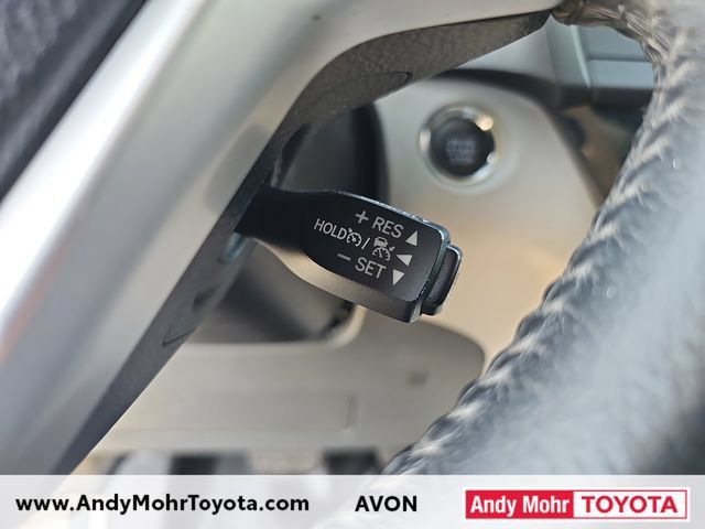 Used 2019 Toyota Sienna XLE w/ XLE Navigation Package FWD image 18