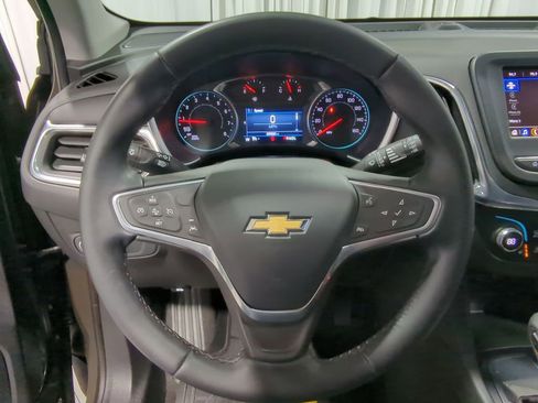 Used 2023 Chevrolet Equinox LT image 28