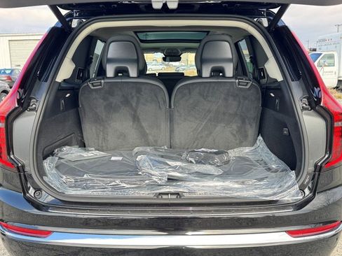 New 2026 Volvo XC90 T8 Ultra w/ Protection Package Premier image 15