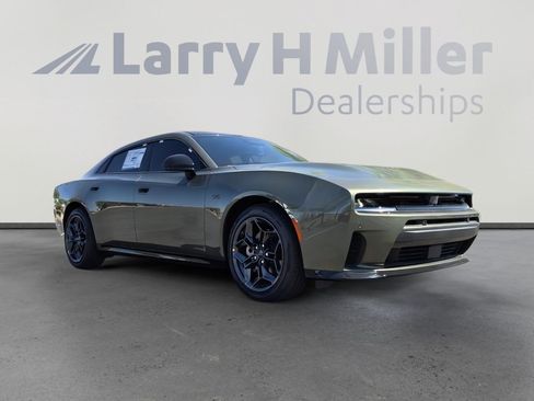New 2026 Dodge Charger R/T w/ Driver Convenience Group AWD/4WD image 8