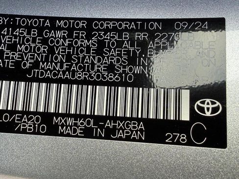Used 2024 Toyota Prius XLE image 23