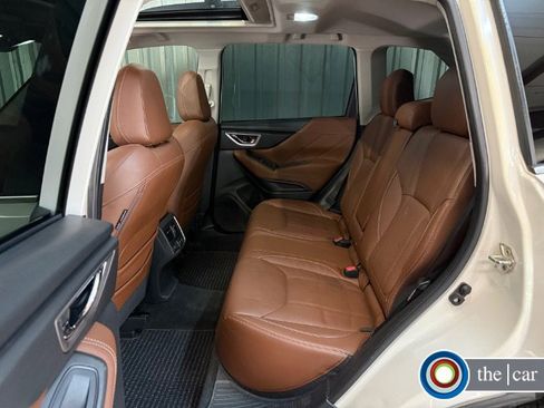 Used 2021 Subaru Forester Touring w/ Popular Package #2 image 21